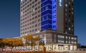 نوفوتيل بر دبي - المدينة الطبية